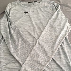 Nike Pro DRIFIT Long-sleeve